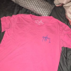 guy harvey shirt SAYS LARGE BUT FITS LIKE MEDIUM